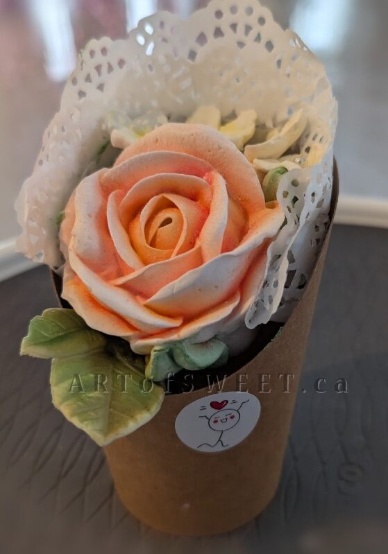 Single Marshmallow Flower Arrangement